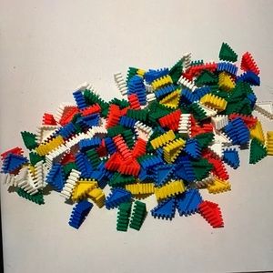 Triangle Connecting Building Set